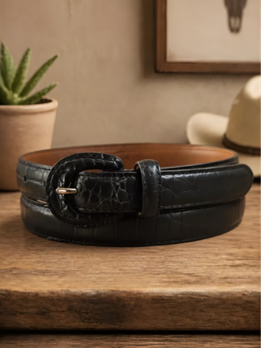 Vintage LRL Lauren Ralph Lauren Black Croc-Embossed Leather Belt